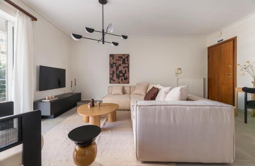 Amarousion Apartment | Marousi 2BR Prestige Apartment by UPSTREET