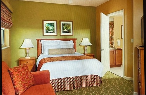 Doral Resort | Marriott's Villas At Doral, 2 bedroom Villa, Between December 27th-January 3rd.