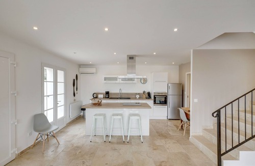 Jonquerettes House | MAS DE JONQUERETTES with swimming pool