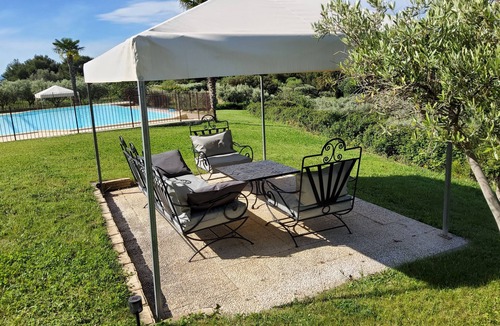 Le Barroux Cottage | Mas du Barroux Gîte Paradizu vue sur les Alpilles