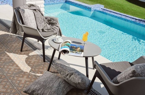 Kalamaki Apartment | Master Suite Private Pool Romantic Garden Retreat