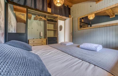 Passy Ski Chalet | Mazot des Outards - Pool - Garden - Air Conditionning