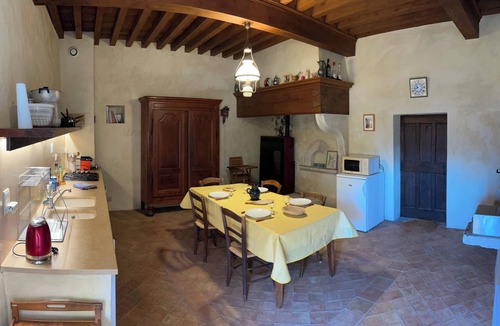 Le Poet-Laval House | Medieval house in the heart of Drôme Provençale