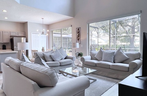 Kissimmee House | MEGA Mansion where Magical Memories are Made Relaxing Pool! Close to Disney!