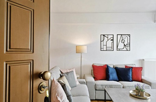 Amarousion Apartment | Menelaou by Verde Apartments