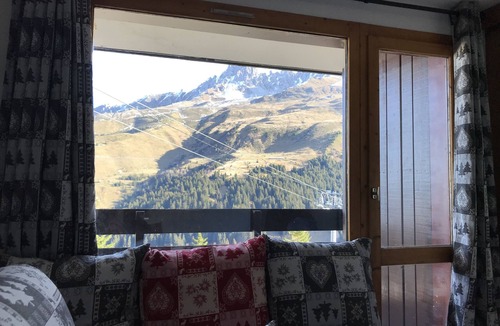 Meribel-Mottaret Apartment | MERIBEL-MOTTARET, 4-BED SKI IN/SKI OUT APARTMENT