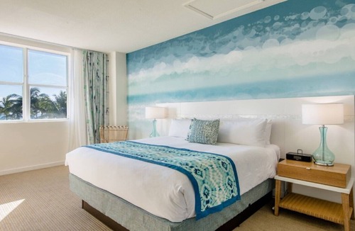 South Beach Resort | Miami Beach King Studio – Steps to Sand & Nightlife
