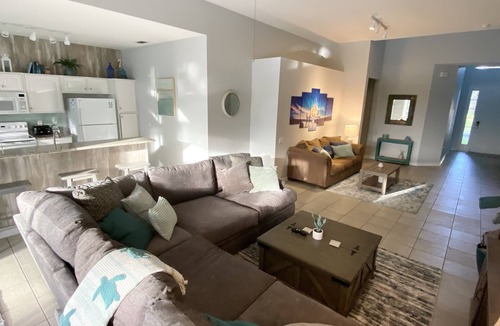 Windsor Hills House | Mickey’s Vacation Villa-Premium- Minutes from Disney World with private pool!