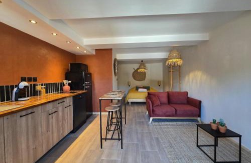 Entrecasteaux House | Mini Loft à la campagne La MEXI K-LINE