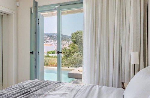 Skopelos Town Hotel | Minnŏ Boutique Hotel & Spa