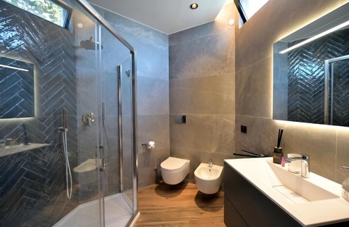 Raito Apartment | Mira Suite