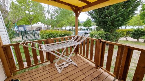 Cadenet Other | Mobil Home au calme Camping 4 Cadenet