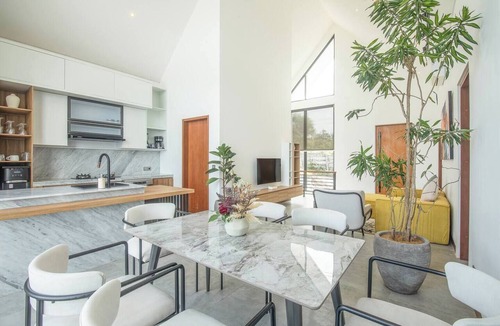 Kutuh House | Modern 2BR Villa Sinara Ocean View Nusa Dua