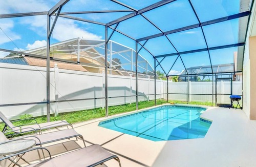 Indian Point House | Modern 4BR Home - Pool Games Room - Near Disney