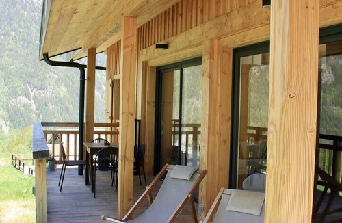 Les Bossons Ski Chalet | Modern Chalet With Garden Chamonix