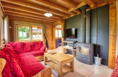 Morillon Ski Chalet | Modern chalet with jacuzzi, pets allowed, Morillon