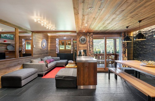 Meribel Village Apartment | Modern Duplex in Méribel Village, ski-in/ski-out access and pool