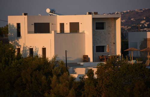 Douliana Villa | Modern & luxurious Villa Tsivaras, Private pool, 5mn from Kalyves Beach, Chania