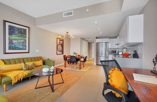 Town Square Apartment | Modern Luxury, City View, Pool, Central Location