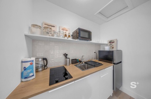 North Miami Apartment | Modern Studio in Miami- Gym-Free Parking
