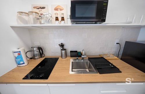 North Miami Apartment | Modern Studio in Miami- Gym-Free Parking