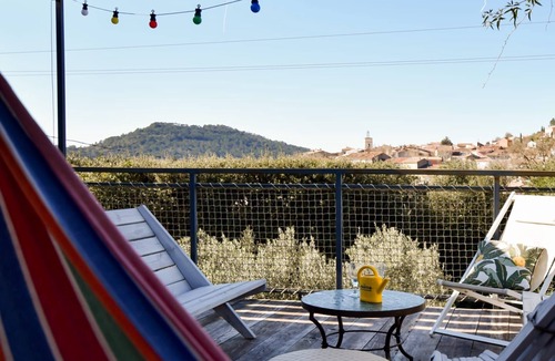 Carnoules Villa | Modern villa with pool in the heart of Provence, 30 minutes from the beaches