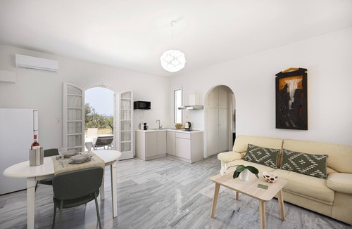 Rethymno Hotel | Modernist Suite With Spa Bath at Grambella Olive Estate, Grambella Residence