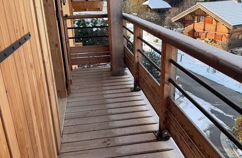 Sallanches Ski Chalet | Mountain chalet overlooking Cordon near Combloux, Megeve and Chamonix