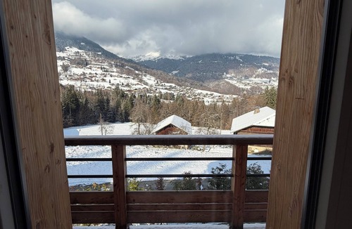 Sallanches Ski Chalet | Mountain chalet overlooking Cordon near Combloux, Megeve and Chamonix