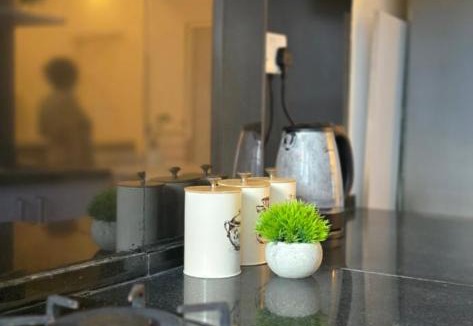 Male Apartment | Nala Host- 3BR Apartment Cozy stay