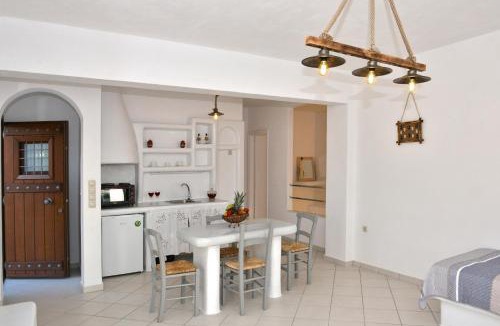 Glinado House | Naxian vacation with sea view