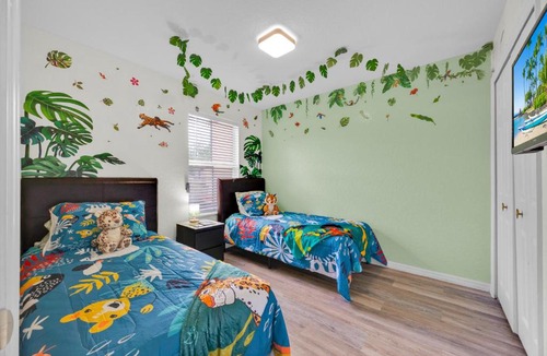 Regal Palms House | Near Disney Resort with Pool, LazyRiver & Arcade