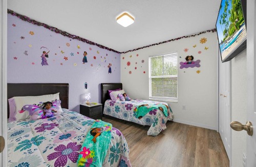 Regal Palms House | Near Disney Resort with Pool, LazyRiver & Arcade
