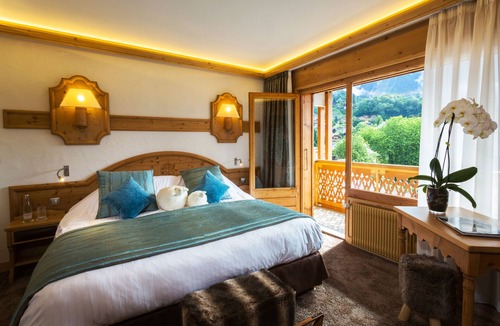 Samoens Hotel | Neige et Roc, The Originals Relais