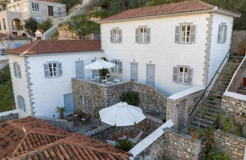 idhra House | Nereids Guesthouse