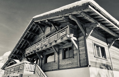 La Chapelle-d'Abondance Ski Chalet | NEW ! 13 places app in chalet in Châtel/La Chapelle 500 m from the slopes!