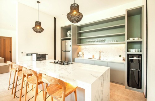 Pererenan Villa | New 4BR Villa 200m to the beach Canggu