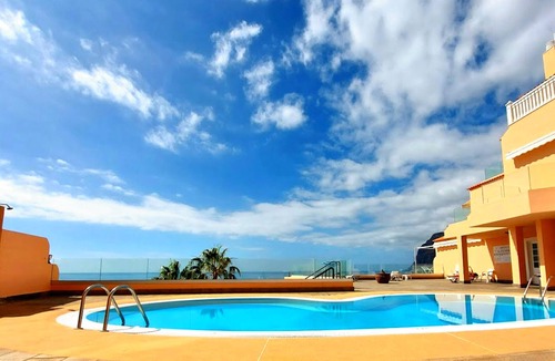 Los Gigantes Apartment | New apartment, idyllic surroundings .Wi-Fi Unforgettable vacations!