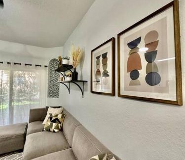 Regal Palms Villa | Newly Renovated Townhouse!
