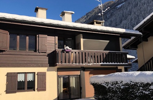 Le Lavancher Apartment | Nice 2 rooms for 2 to 4 people in quiet hamlet with superb view on Mont-Blanc