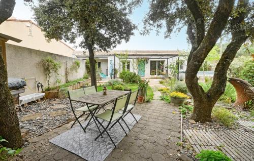 Serignan-du-Comtat House | Nice Home In Serignan-Du-Comtat