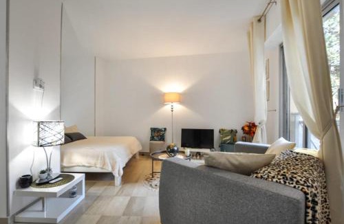 Le Suquet Apartment | Nice studio for two close to the beaches of Cannes