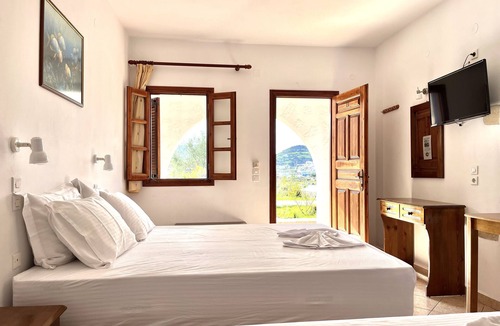 Skala Hotel | Nicolas Studios