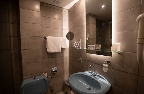 Delfoi Hotel | Nidimos Hotel
