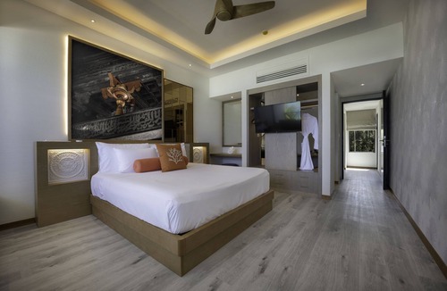 Farukolhufushi Island Hotel | OBLU XPERIENCE Ailafushi - All Inclusive with Free Transfers
