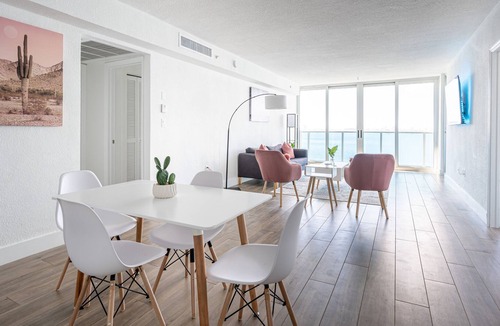 North Bay Village Apartment | Ocean View 2B &2B Miami Beach Condo