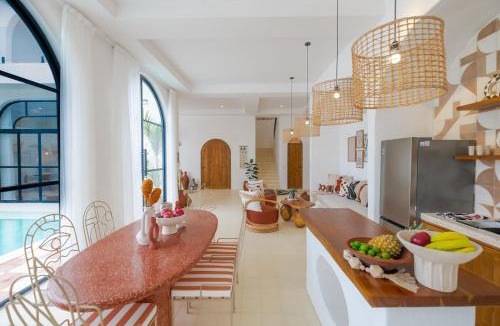 Taman Griya Villa | Ocean View 4BR Design Villa with Lap Pool & Rooftop Jacuzzi