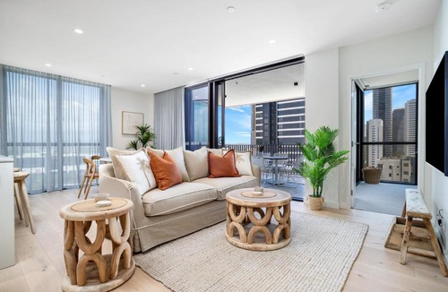 Mermaid Beach Apartment | Ocean Views at Yves Mermaid Beach