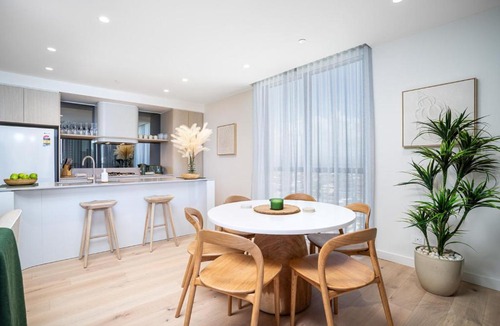 Mermaid Beach Apartment | Ocean Views at Yves Mermaid Beach