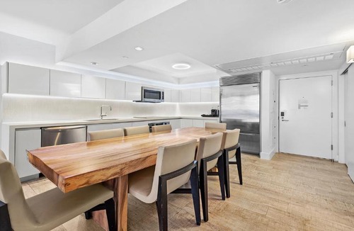 South Beach Apartment | Oceanview Private Condo at 1 Hotel & Homes -904